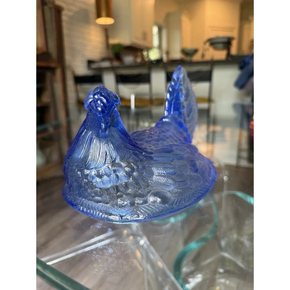 Vintage Hen On A Nest LID ONLY Blue Glass Top Split Tail 7